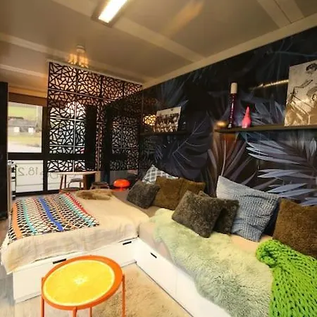 Tiny Haus #02 Cube 18 Apartament