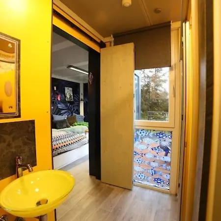 Tiny Haus #02 Cube 18 塞弗尔德